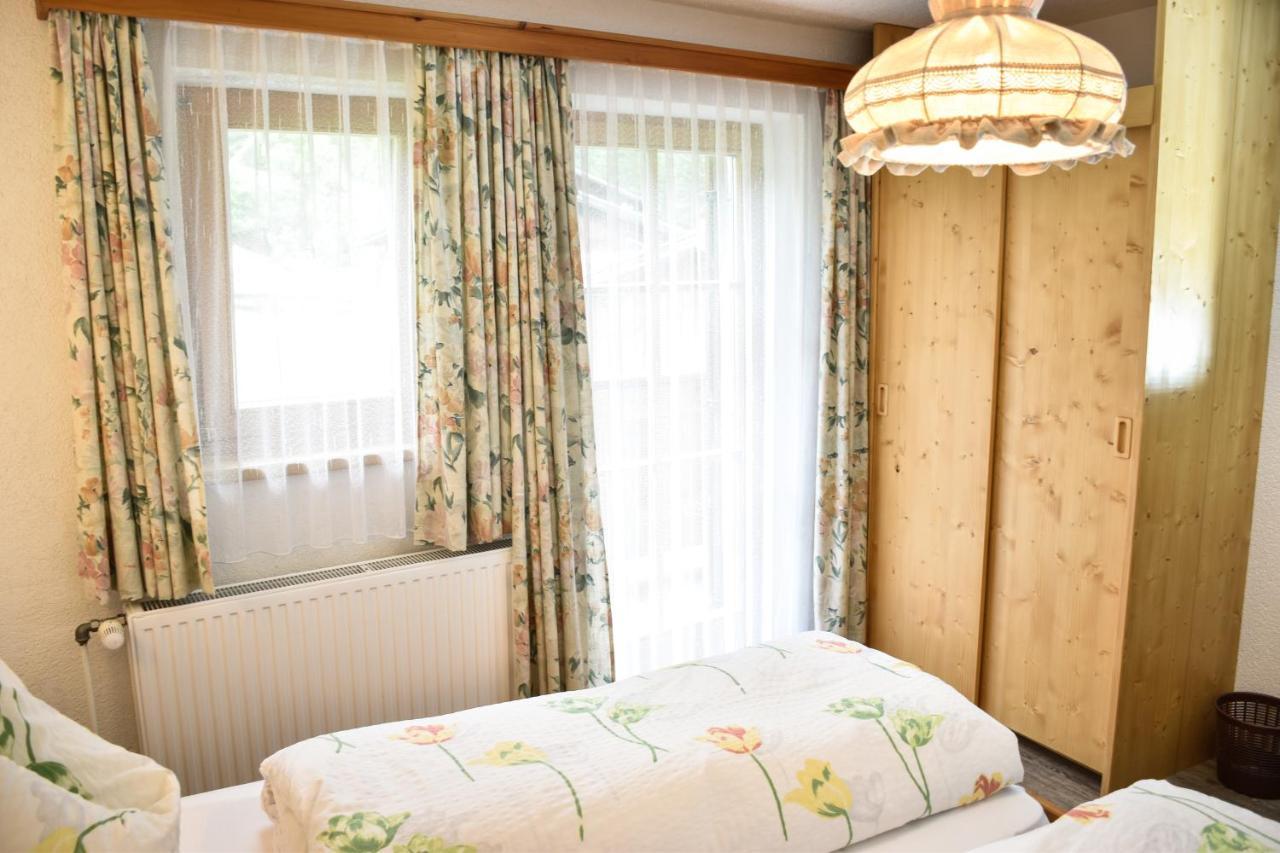 Gasthaus Alpenrose Gramais Bagian luar foto